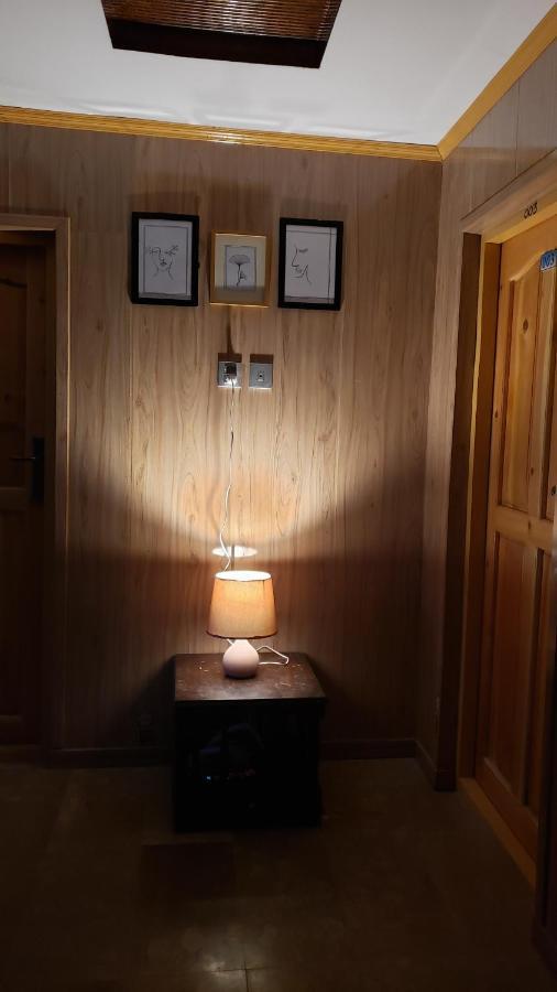 Sehrish Guest House Skardu Buitenkant foto