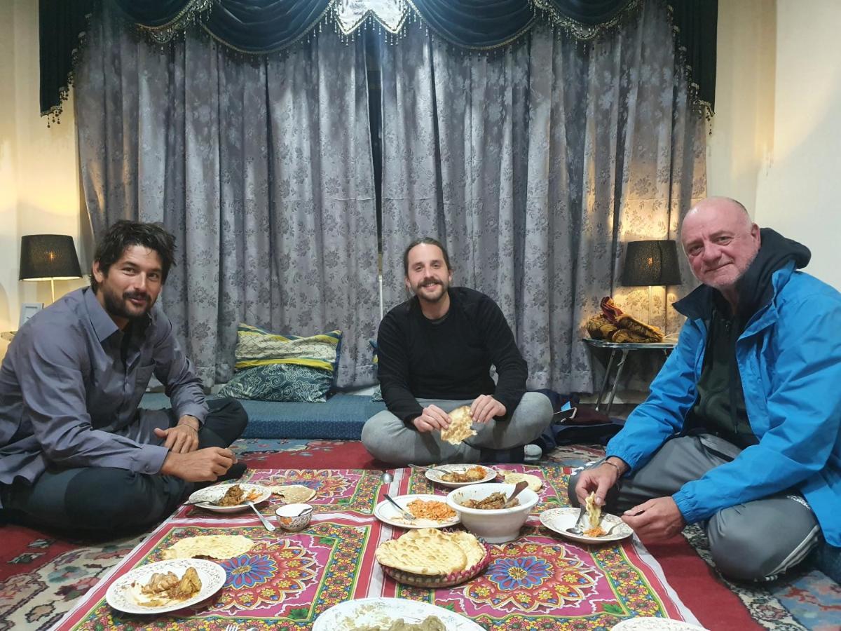 Sehrish Guest House Skardu Buitenkant foto