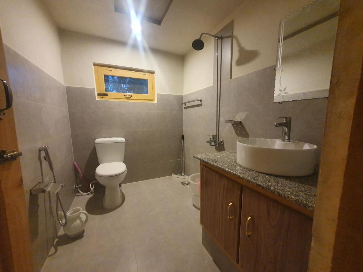 Sehrish Guest House Skardu Buitenkant foto