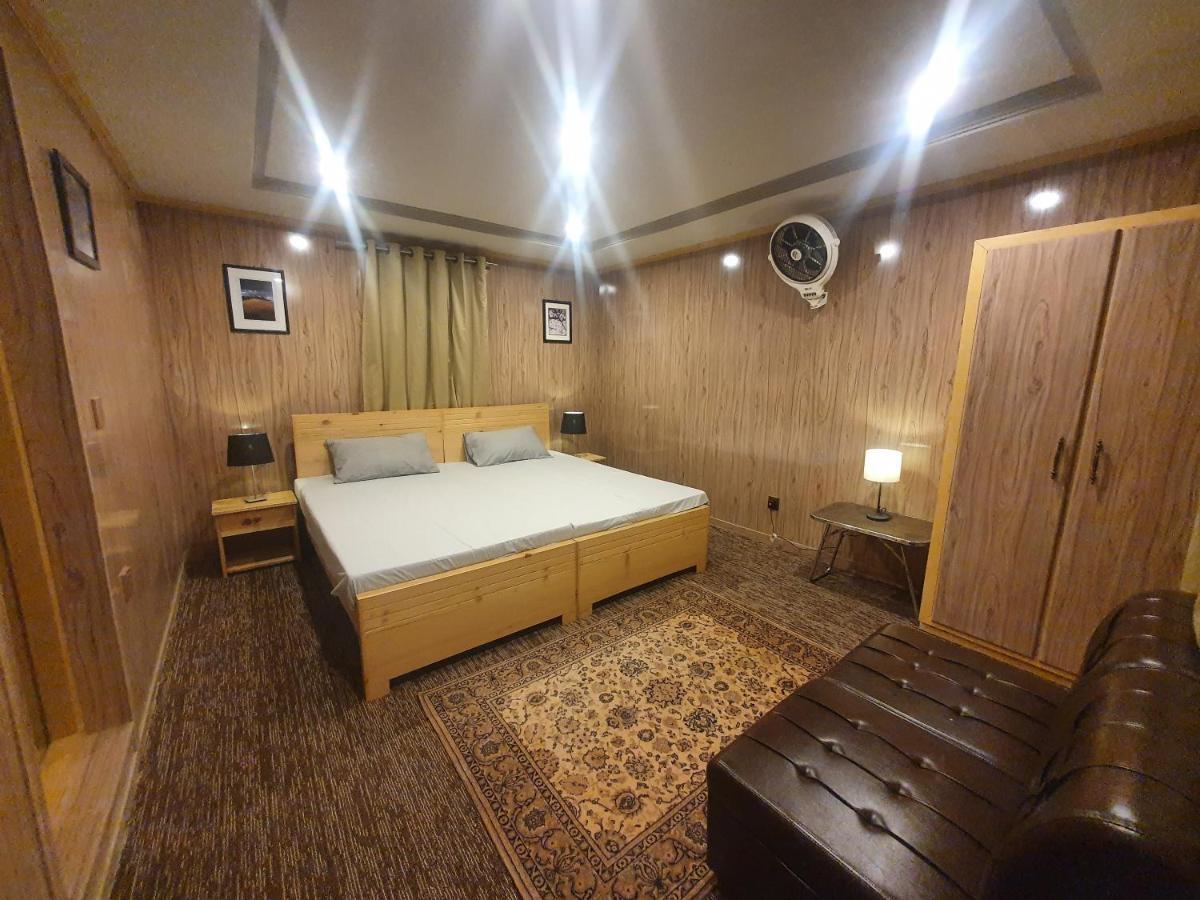 Sehrish Guest House Skardu Buitenkant foto