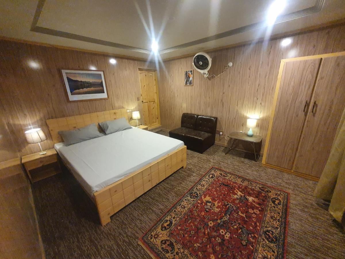 Sehrish Guest House Skardu Buitenkant foto