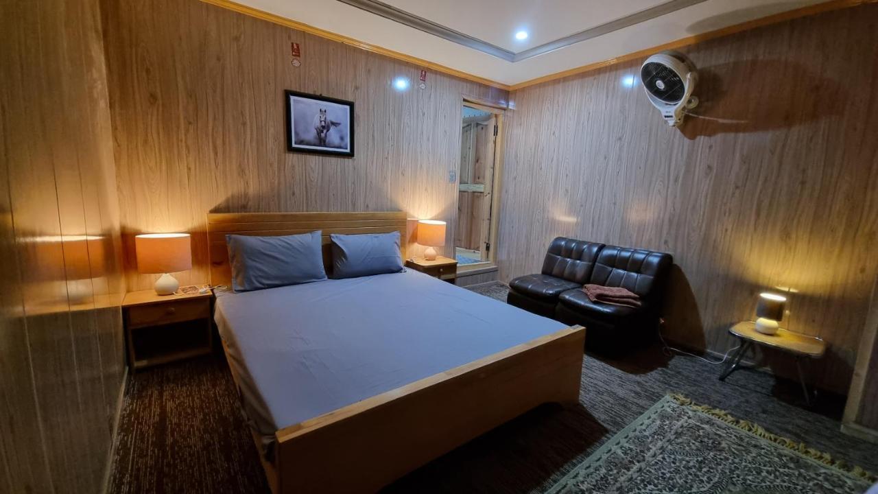 Sehrish Guest House Skardu Buitenkant foto