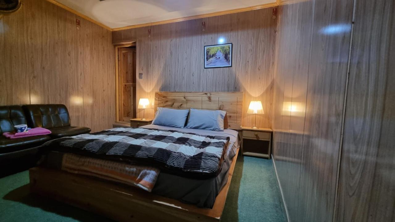 Sehrish Guest House Skardu Buitenkant foto