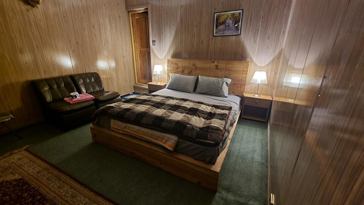 Sehrish Guest House Skardu Buitenkant foto
